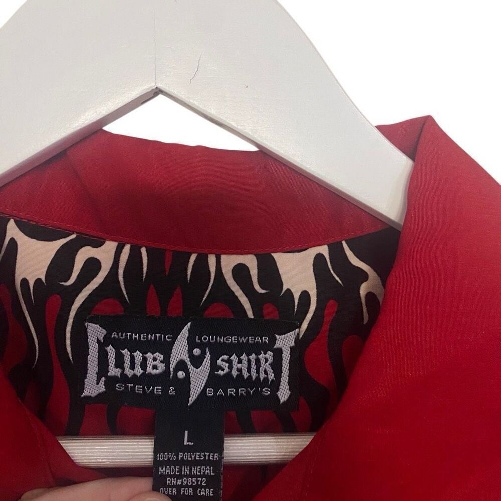 Vintage Y2K Steve & Barry’s Club shirt large skull button up shirt - Picture 3 of 6